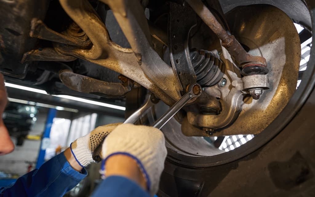 Suspensión y Alineación para Autos Europeos en North Miami Beach